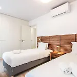 Outstanding Liberdade Spacious 2 Bedroom W Ac 公寓