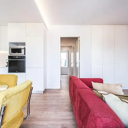 Outstanding Liberdade Spacious 2 Bedroom W Ac Lägenhet *